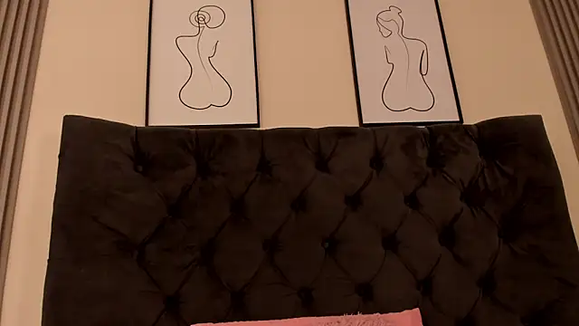 Snapshot of BrithanySummer chatting on September 25, 8:23 pm BrithanySummer online show from September 25, 8:23 pm