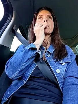 Snapshot of sansan2411 chatting on October 18, 2:07 pm sansan2411 online show from October 18, 2:07 pm