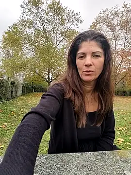 Snapshot of sansan2411 chatting on October 31, 1:12 pm sansan2411 online show from October 31, 1:12 pm