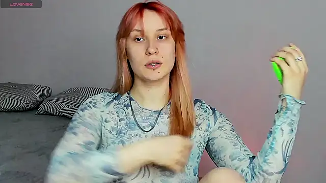 Snapshot of Sweet_white_chocolate chatting on April 29, 9:46 am Sweet white chocolate online show from April 29, 9:46 am