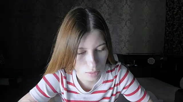 Agnes Allenn online show from October 28, 9:35 am