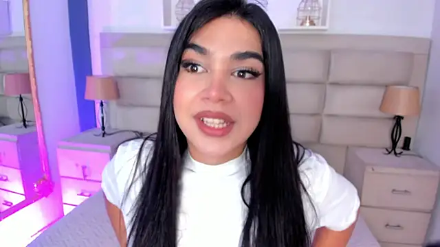 RoseCassie online show from September 24, 12:41 pm