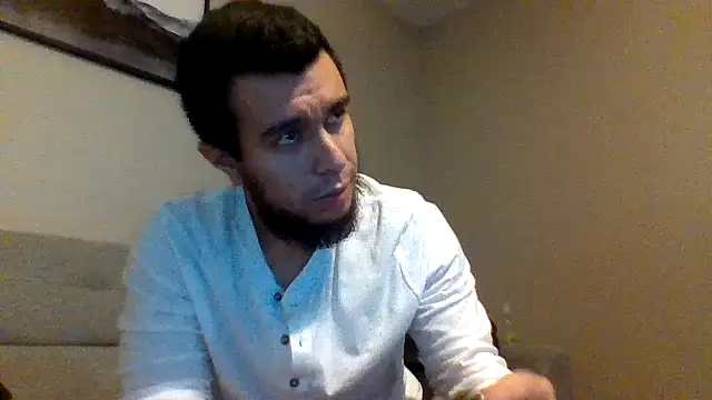 Snapshot of fathairylatincock chatting on December 21, 7:16 pm fathairylatincock online show from December 21, 7:16 pm