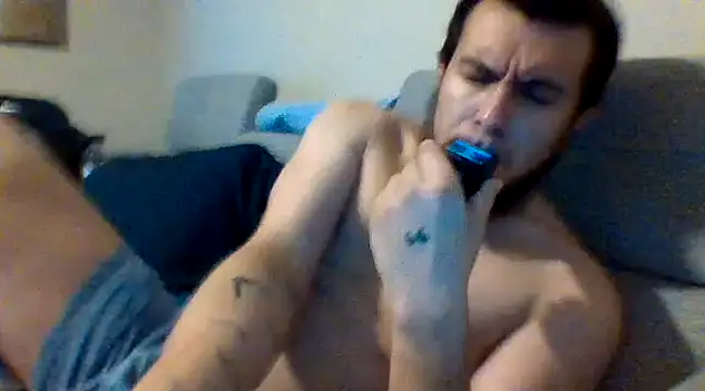 Snapshot of fathairylatincock chatting on December 29, 4:19 pm fathairylatincock online show from December 29, 4:19 pm
