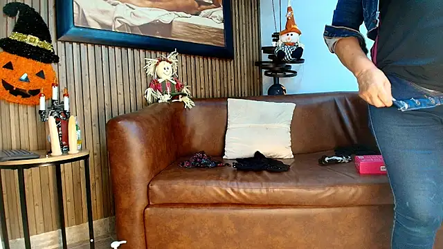 Valentinadiazz1 online show from October 15, 6:52 pm