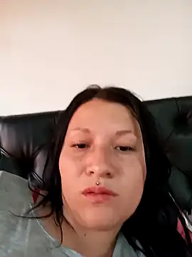 kattia bk online show from December 19, 10:00 pm