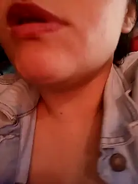 kattia bk online show from December 22, 9:20 pm