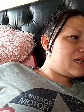 kattia bk online show from January 8, 7:45 pm