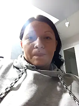 kattia bk online show from October 5, 2:32 am