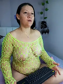 kattia bk online show from October 18, 12:39 pm