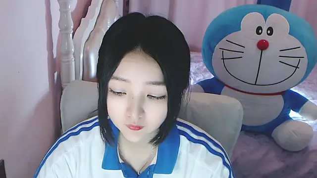 Snapshot of xiao-xiao-D chatting on February 21, 7:45 am xiao-xiao-D online show from February 21, 7:45 am