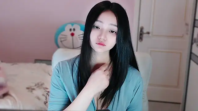 Snapshot of xiao-xiao-D chatting on March 5, 12:00 pm xiao-xiao-D online show from March 5, 12:00 pm