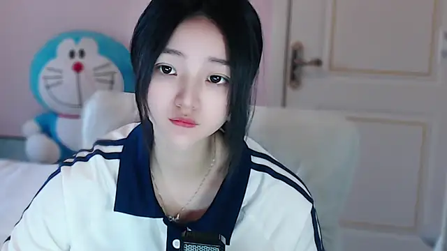 Snapshot of xiao-xiao-D chatting on March 8, 5:28 am xiao-xiao-D online show from March 8, 5:28 am