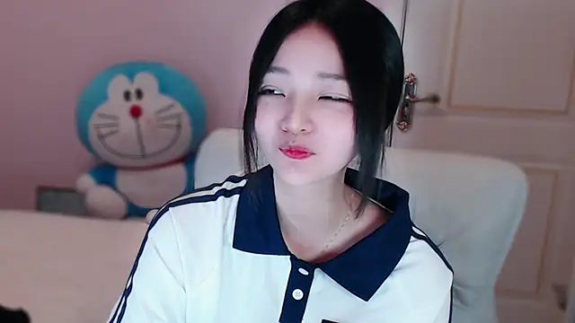 Snapshot of xiao-xiao-D chatting on March 8, 11:37 am xiao-xiao-D online show from March 8, 11:37 am