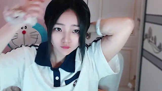 Snapshot of xiao-xiao-D chatting on March 10, 6:38 am xiao-xiao-D online show from March 10, 6:38 am