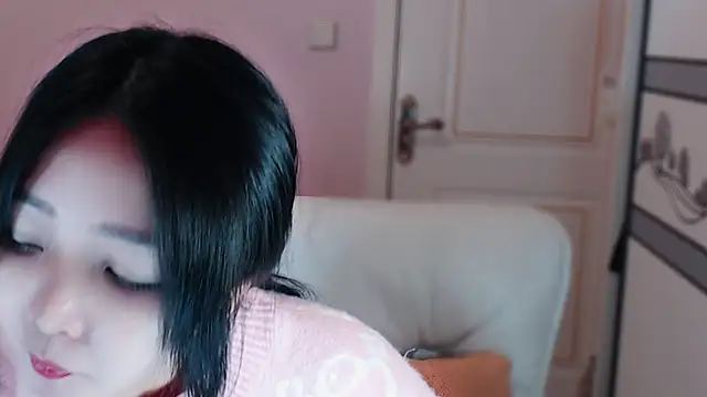 Snapshot of xiao-xiao-D chatting on March 14, 4:32 am xiao-xiao-D online show from March 14, 4:32 am