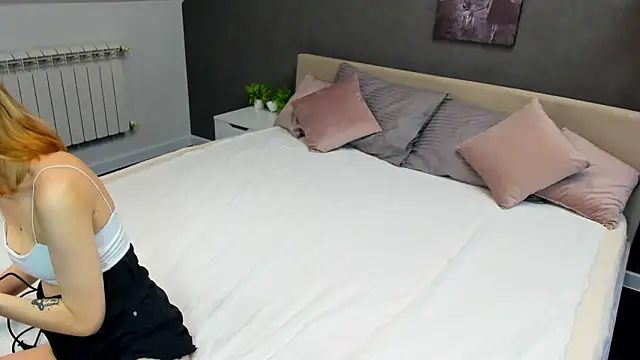 Mollly Rouge online show from February 20, 12:08 am