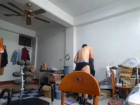 Snapshot of bb770504 chatting on December 30, 1:58 am bb770504 online show from December 30, 1:58 am