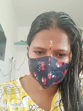 Snapshot of Tamil_Sanjana_ chatting on February 17, 6:42 am Tamil Sanjana online show from February 17, 6:42 am