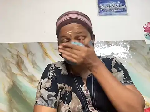 Snapshot of Tamil_Sanjana_ chatting on September 13, 1:33 pm Tamil Sanjana online show from September 13, 1:33 pm