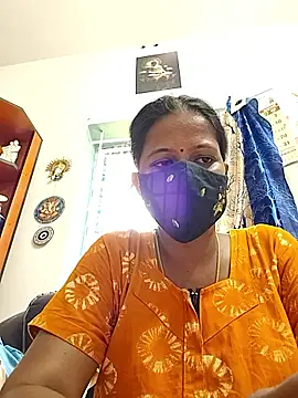 Snapshot of Tamil_Sanjana_ chatting on May 3, 6:52 am Tamil Sanjana online show from May 3, 6:52 am