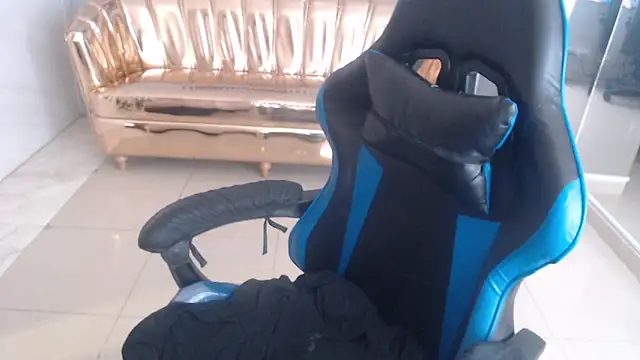 honey torres sub online show from January 7, 1:24 pm