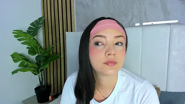 Snapshot of Samantha_Good chatting on May 16, 11:42 am Samantha Good online show from May 16, 11:42 am