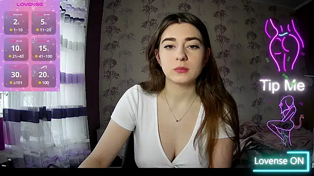 Snapshot of Sofiy_a chatting on February 11, 12:16 pm Sofiy a online show from February 11, 12:16 pm