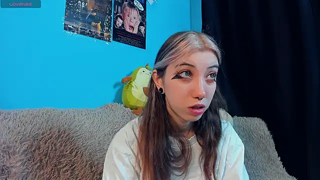  Mindy  online show from February 8, 1:00 am