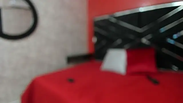 SEXY HOTTIE   online show from January 9, 3:12 pm