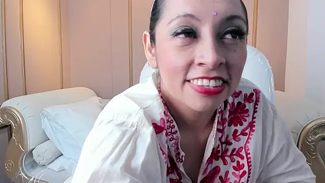 Snapshot of PerlaPreciosa chatting on October 9, 3:59 am PerlaPreciosa online show from October 9, 3:59 am