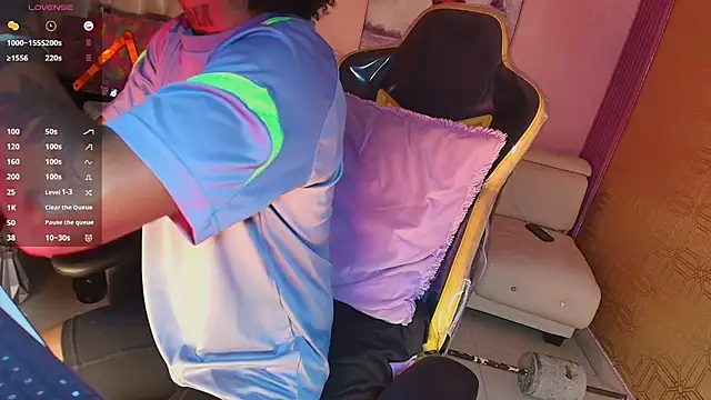 JhonyMiller  online show from October 13, 5:24 pm