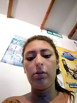 Snapshot of catalella14 chatting on January 25, 11:11 pm catalella14 online show from January 25, 11:11 pm
