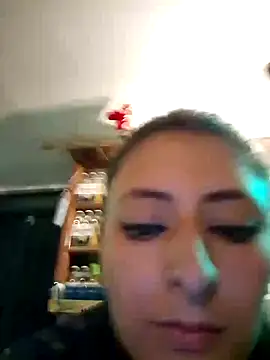 Snapshot of catalella14 chatting on February 20, 11:32 pm catalella14 online show from February 20, 11:32 pm