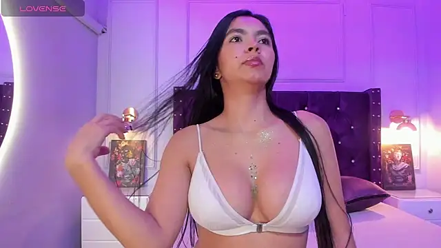 Snapshot of nathyy_garcia chatting on March 8, 4:01 am nathyy garcia online show from March 8, 4:01 am