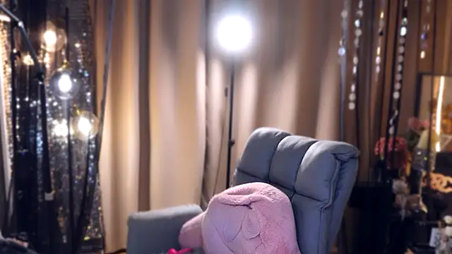 zhdhdbdkx online show from November 17, 5:08 pm