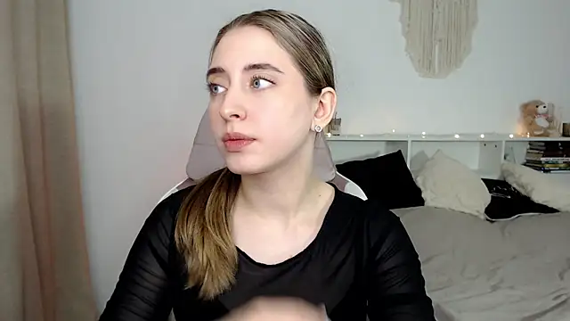 Snapshot of 0h_mandy chatting on January 30, 1:53 pm 0h mandy online show from January 30, 1:53 pm
