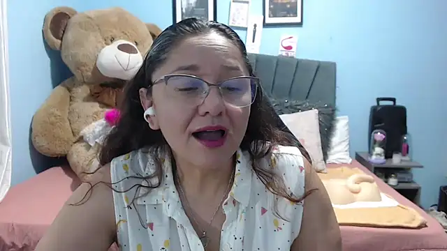 AngelRouss online show from February 6, 3:11 am