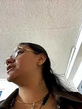 michell boobs  online show from September 26, 1:48 pm