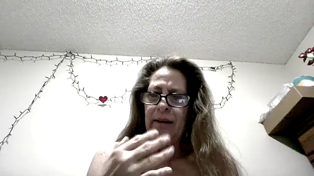 Keywest Kate online show from April 4, 12:02 pm