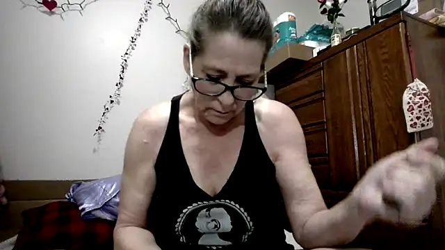 Keywest Kate online show from May 17, 11:45 pm