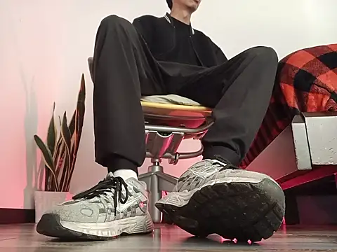 codysmith online show from October 20, 1:11 pm