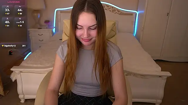 LexxiJoy online show from January 8, 5:05 pm