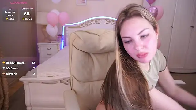 LexxiJoy online show from February 18, 1:33 pm
