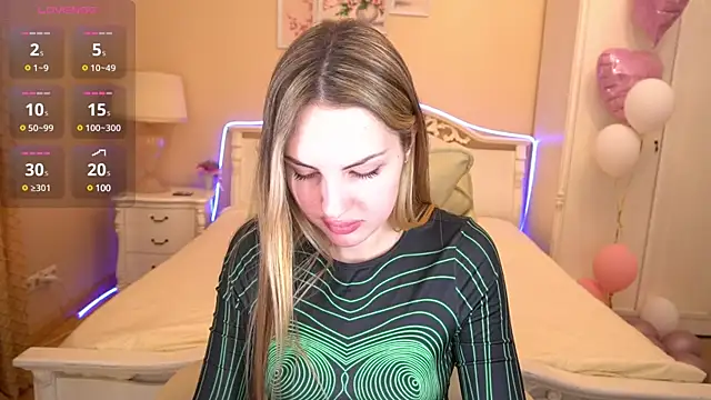 LexxiJoy online show from March 1, 6:32 pm