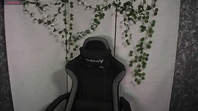 Lina Vi online show from April 3, 8:07 pm