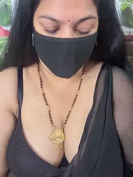 FlatVincy4 online show from October 3, 4:42 am