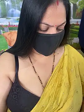 FlatVincy4 online show from November 4, 5:06 am