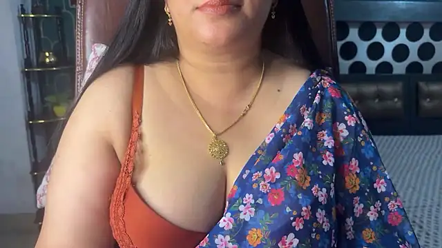 FlatVincy4 online show from May 16, 10:36 am