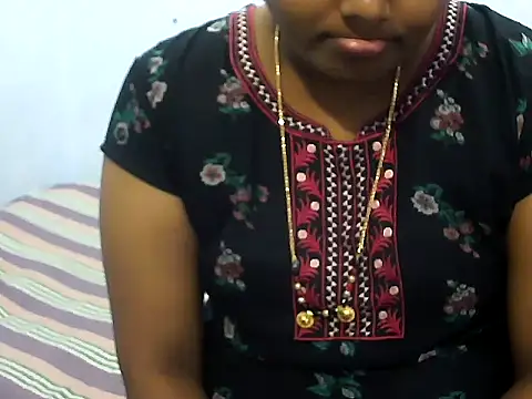 Snapshot of telugu_indhu_0001 chatting on October 7, 2:47 pm telugu indhu 0001 online show from October 7, 2:47 pm